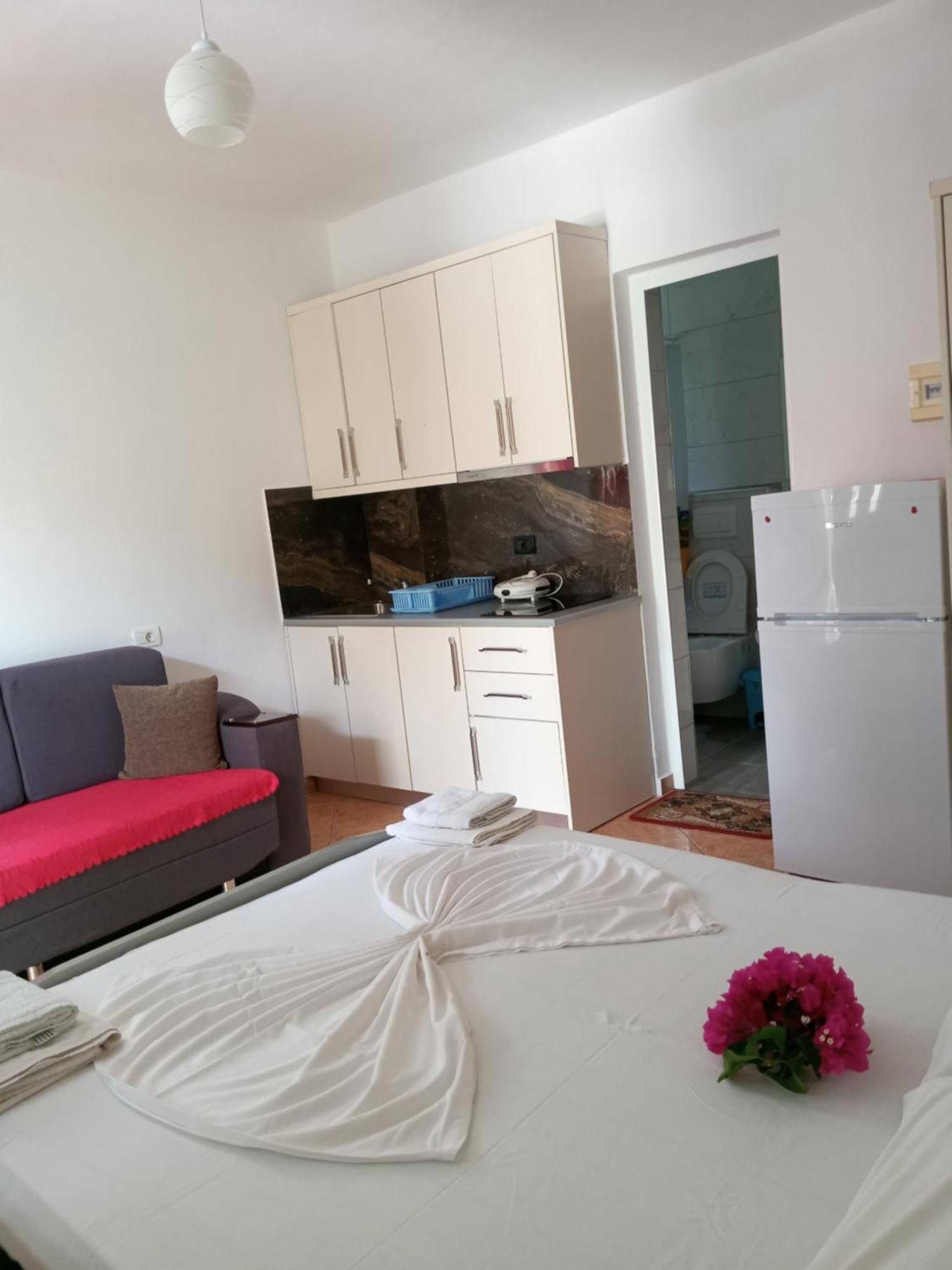 Vila Zogaj Ksamil Habitación foto