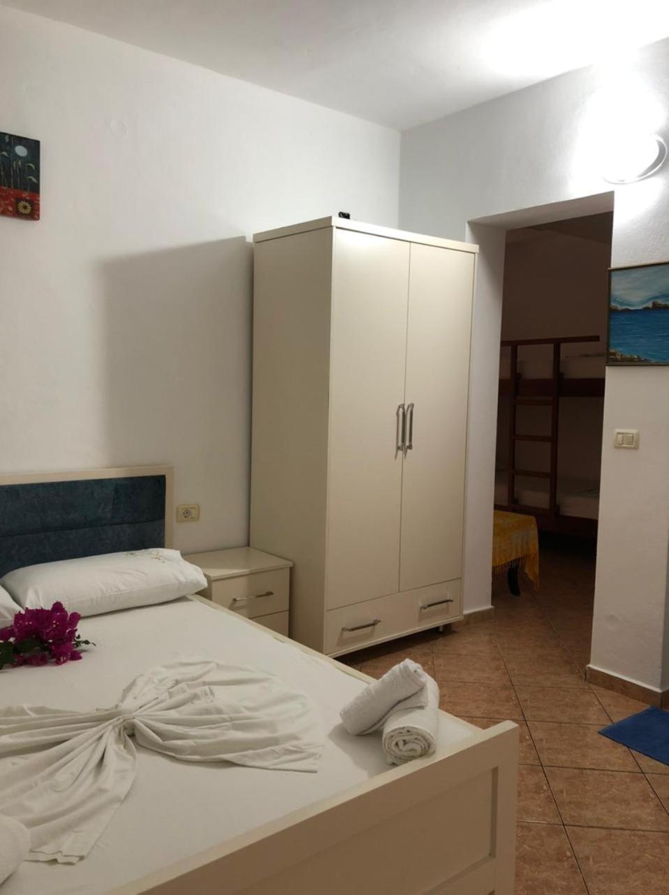 Vila Zogaj Ksamil Habitación foto